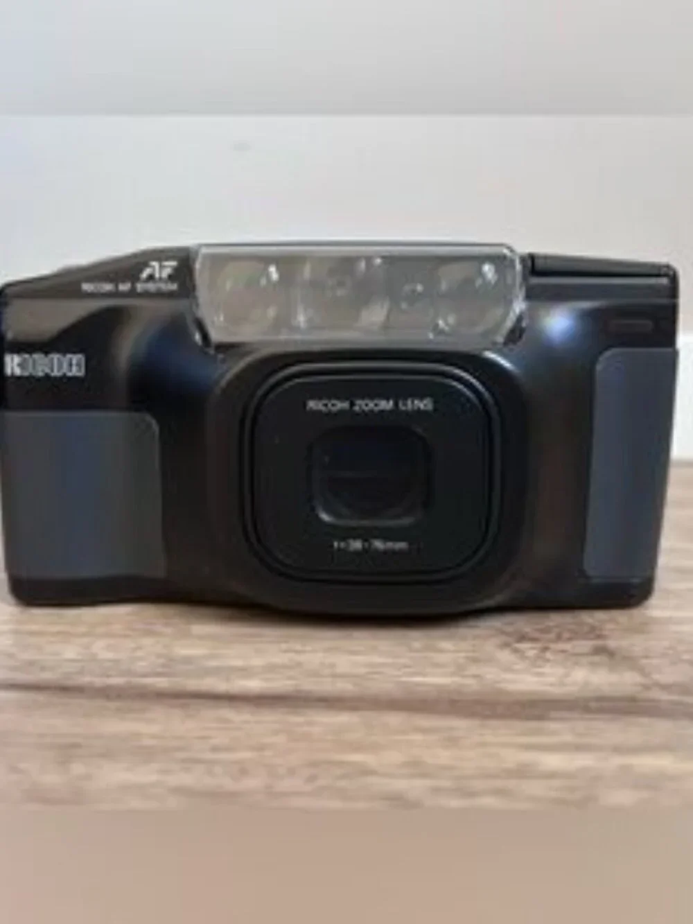 Ricoh Shotmaster Zoom film Camera Black vintage 1989 with manual photos picture